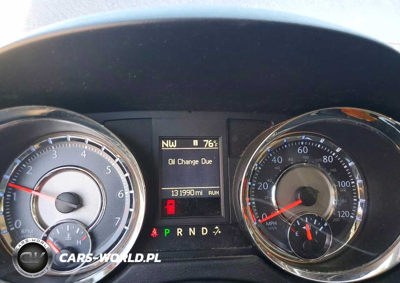2014 Chrysler Town & Country Touring VIN:2C4RC1BG9ER408931 - 9