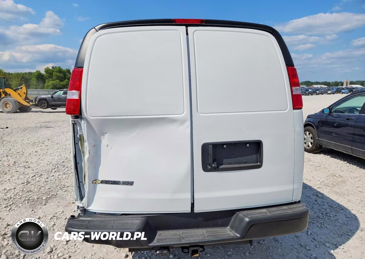 2025 Chevrolet Express G2500 VIN:1GCWGBF71S1272592 - 7