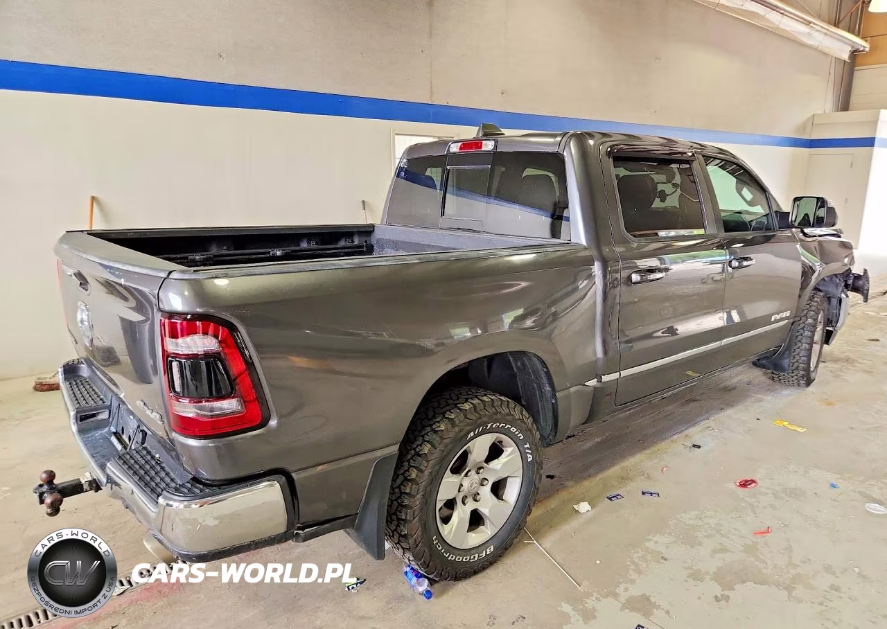 2019 Ram 1500 Big Horn-Lone Star VIN:1C6SRFFT6KN663119 - 3