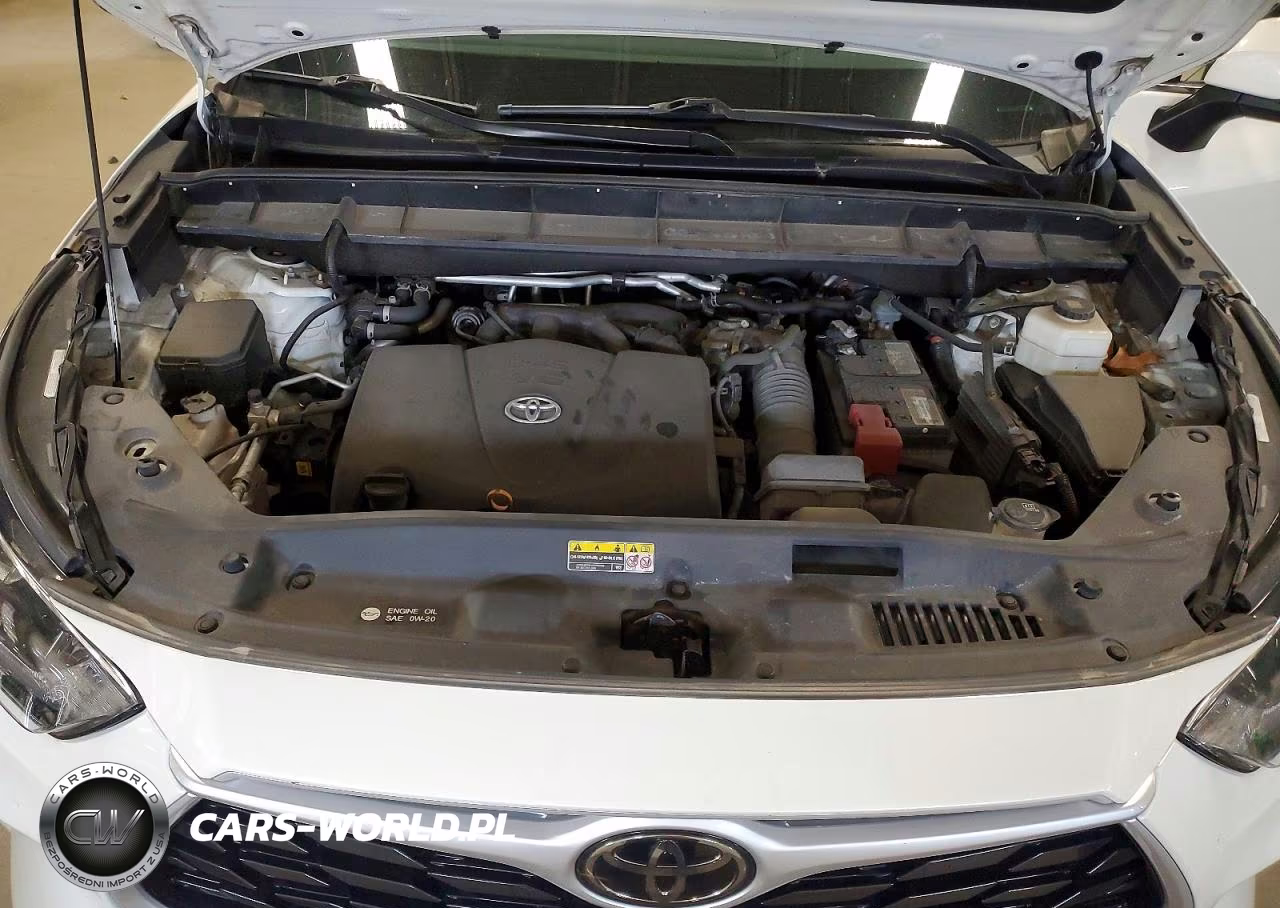 2021 Toyota Highlander Le VIN:5TDBZRBH5MS117775 - 12