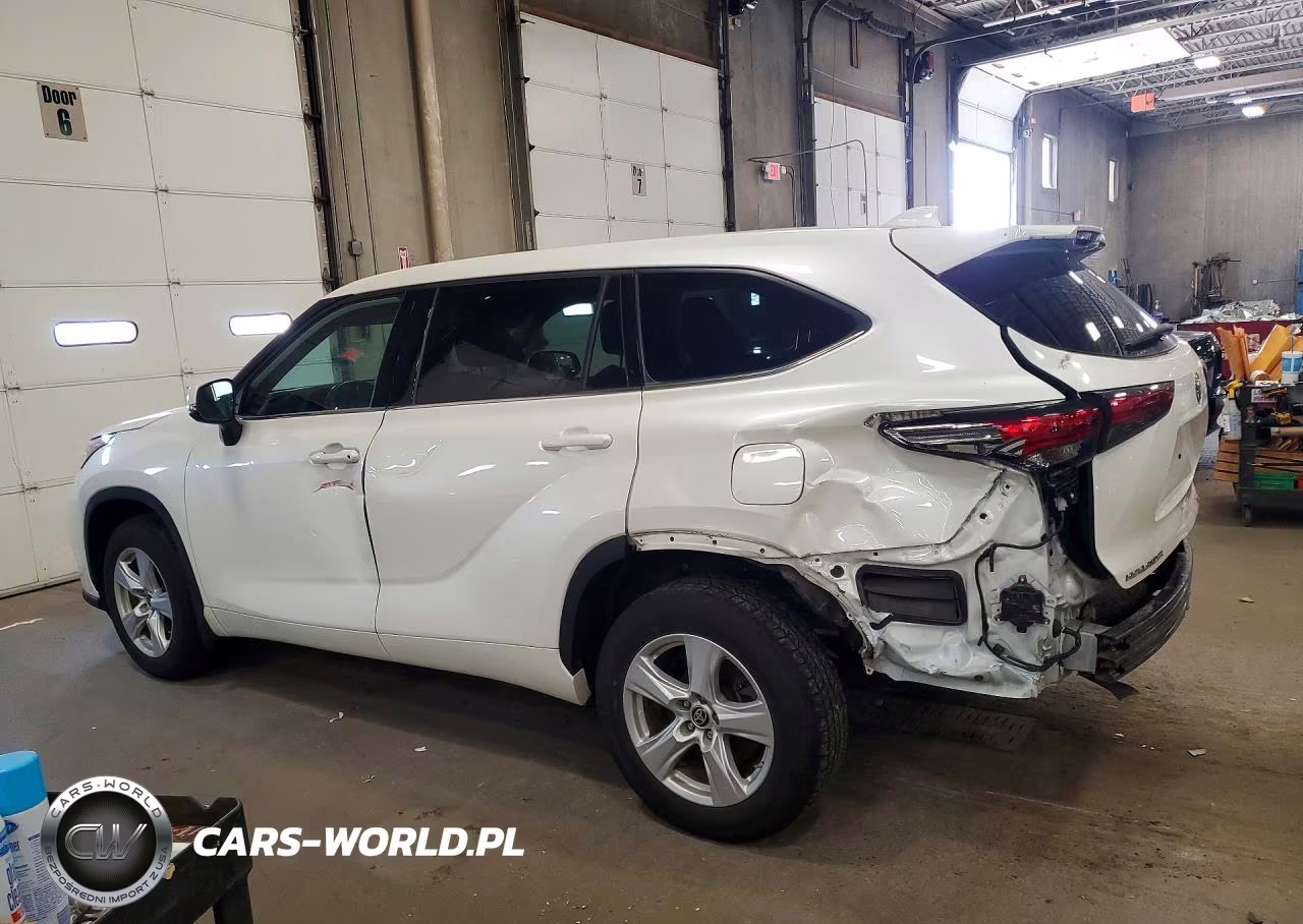 2021 Toyota Highlander Le VIN:5TDBZRBH5MS117775 - 2
