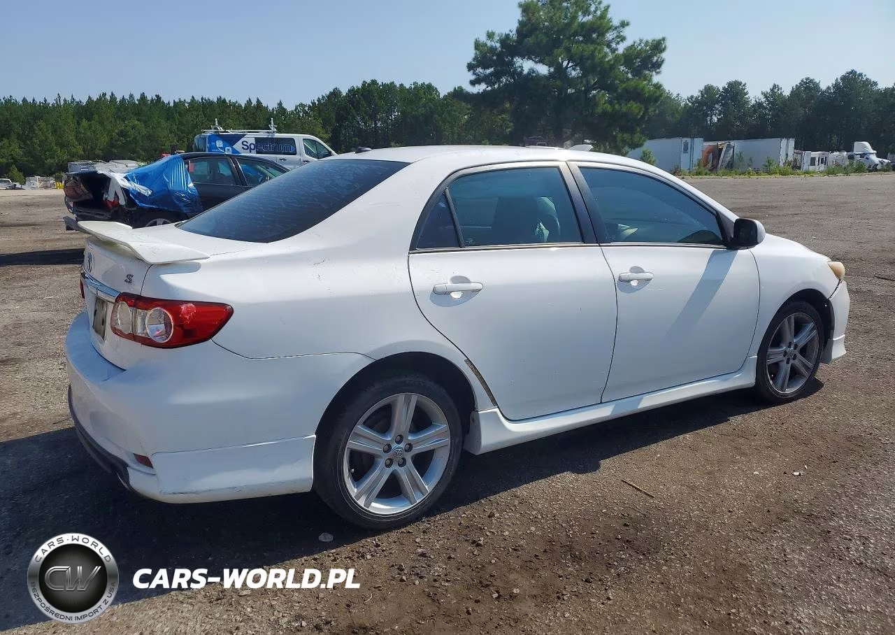 2013 Toyota Corolla S VIN:2T1BU4EE3DC121903 - 3