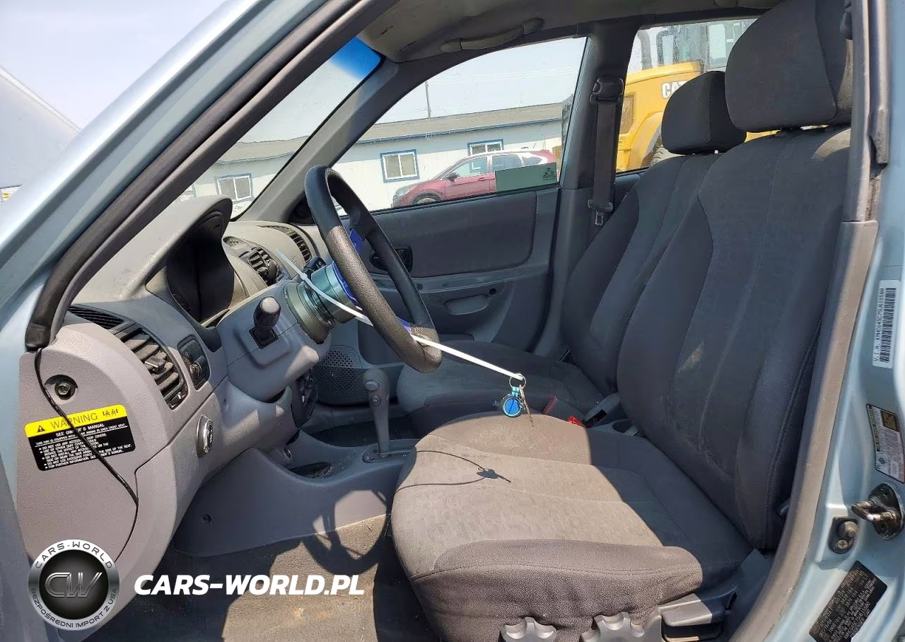 2005 Hyundai Accent Gls VIN:KMHCG45C75U615580 - 7