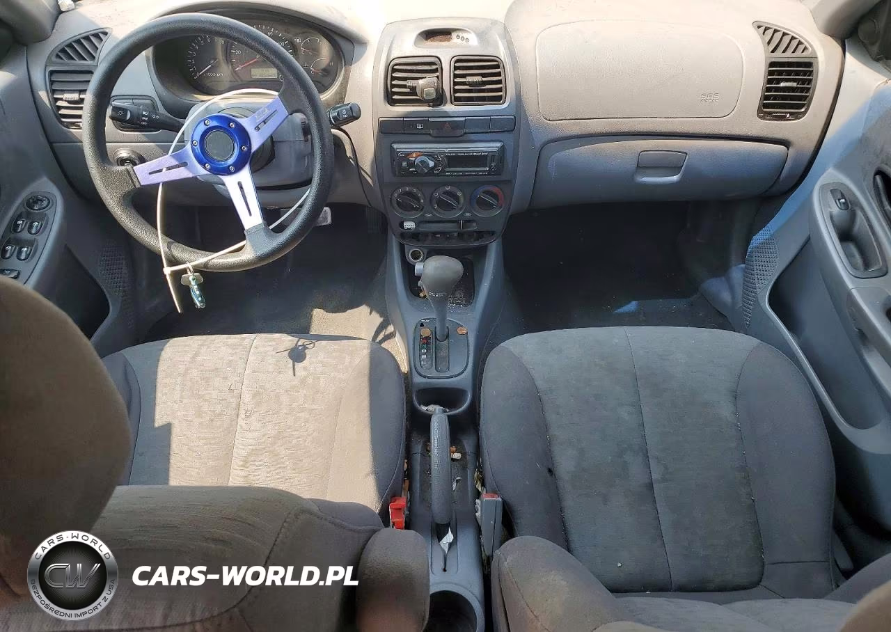 2005 Hyundai Accent Gls VIN:KMHCG45C75U615580 - 8