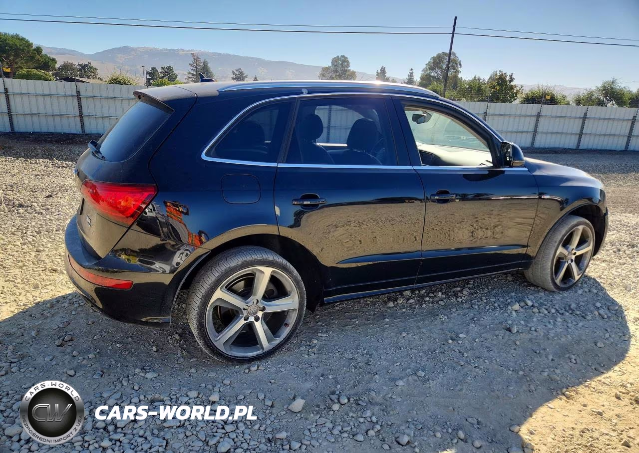 2014 Audi Q5 Prestige VIN:WA1WGAFP5EA009935 - 3