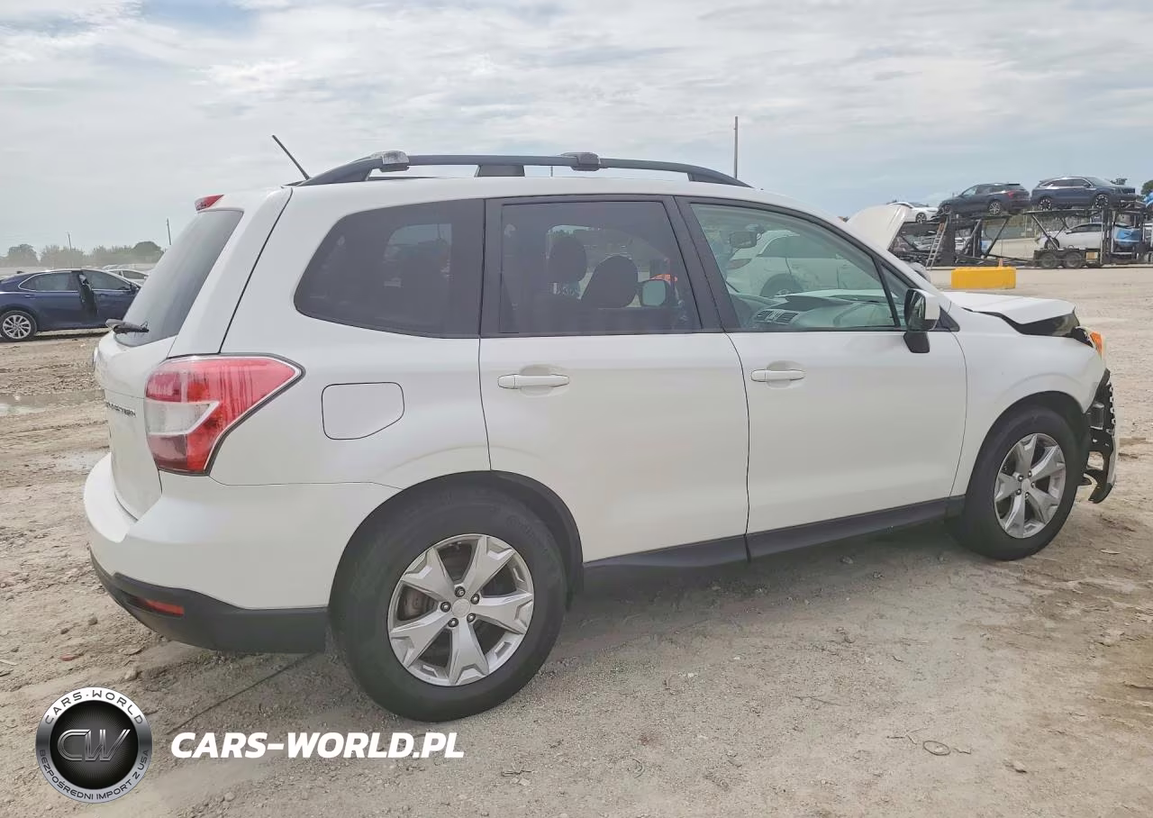 2014 Subaru Forester 2.5I Premium VIN:JF2SJAGC8EH500204 - 3
