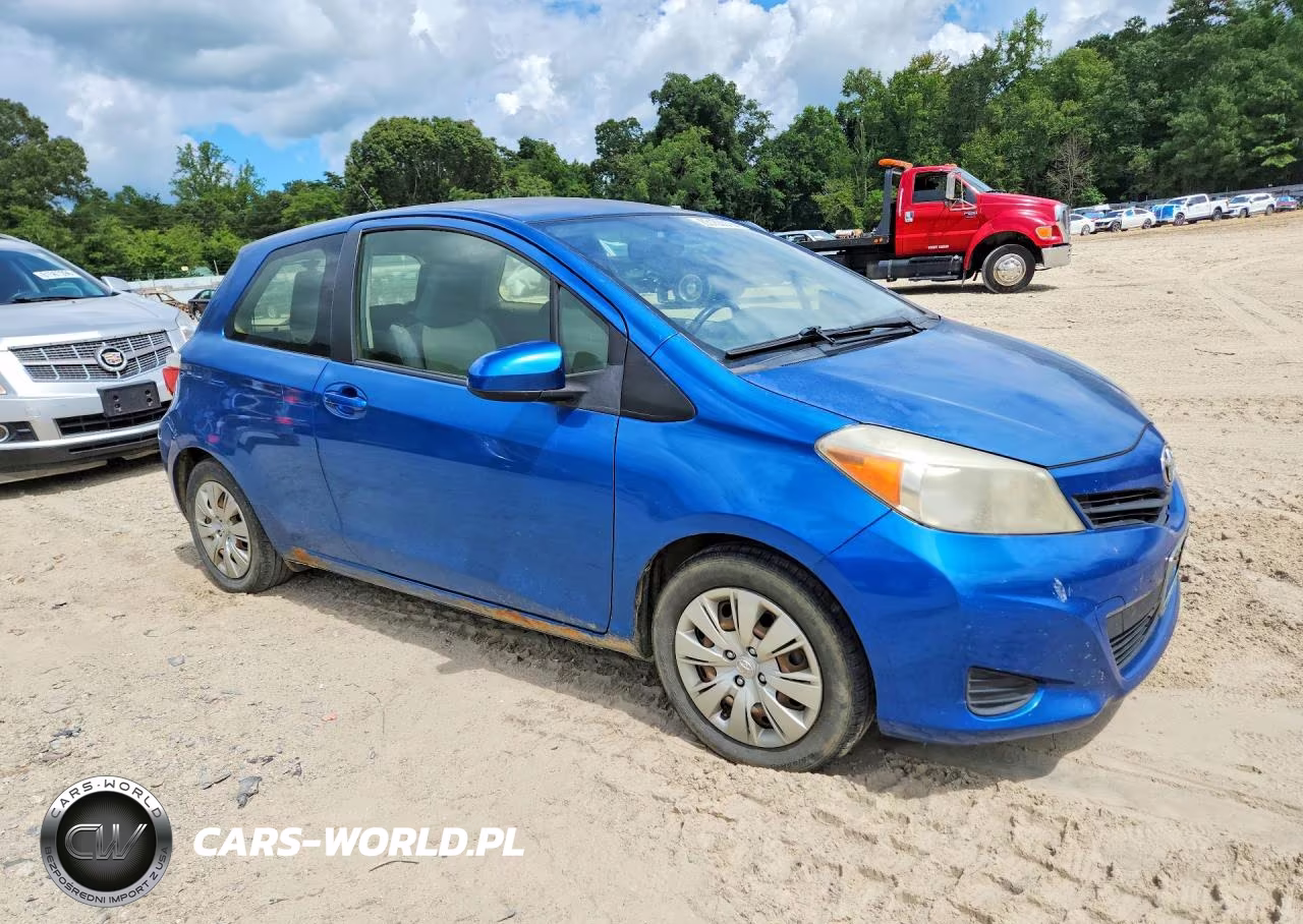 2013 Toyota Yaris 3-Door L VIN:JTDJTUD31DD562091 - 4