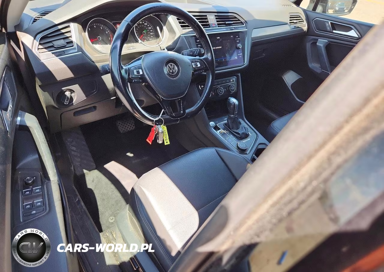 2018 Volkswagen Tiguan Se VIN:3VV2B7AX1JM132921 - 8