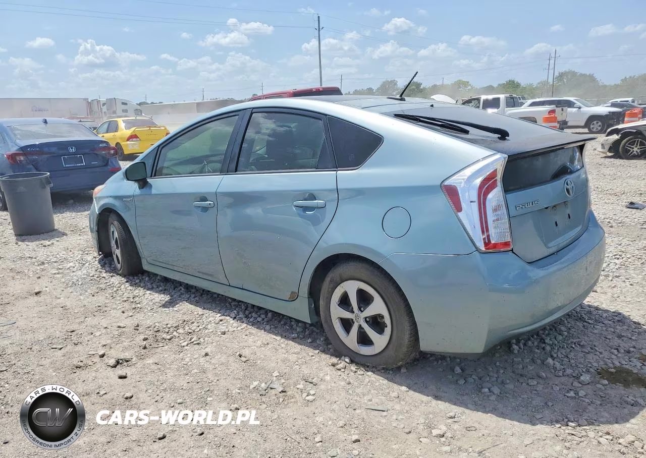 2012 Toyota Prius Three VIN:JTDKN3DU9C5483438 - 2
