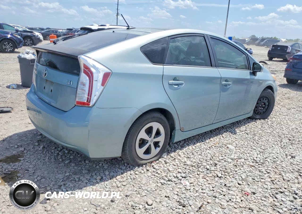 2012 Toyota Prius Three VIN:JTDKN3DU9C5483438 - 3