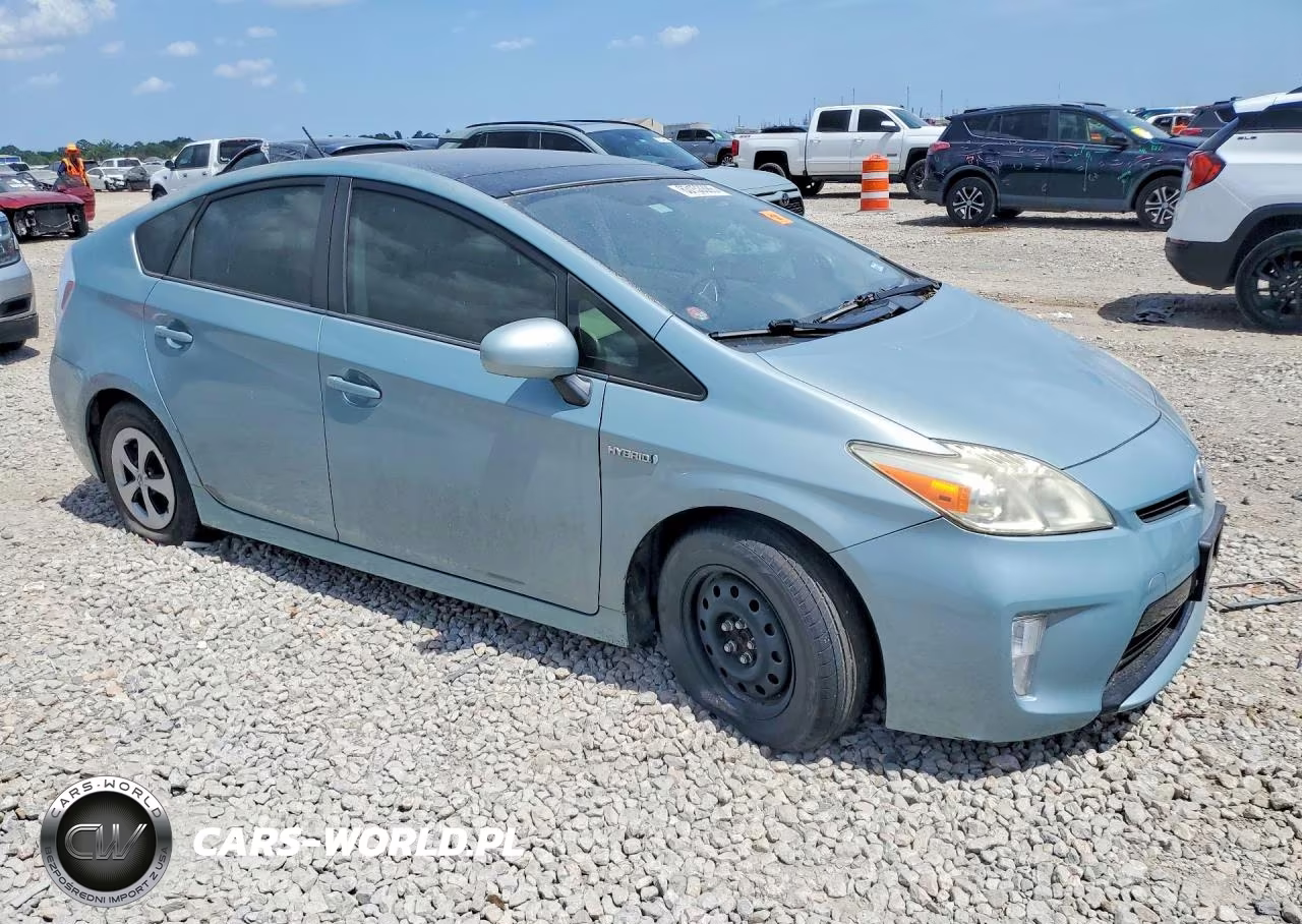 2012 Toyota Prius Three VIN:JTDKN3DU9C5483438 - 4