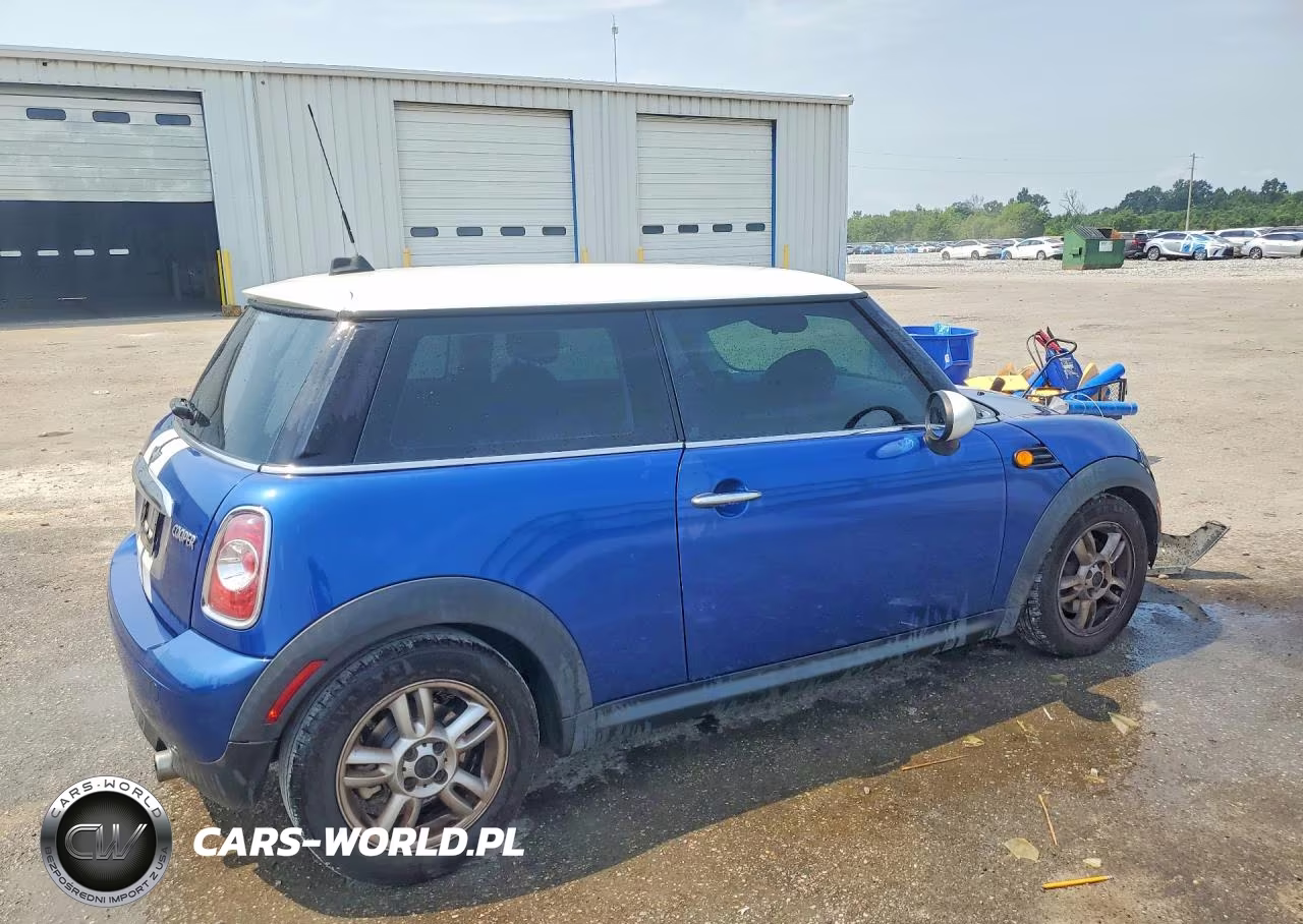 2013 Mini Cooper VIN:WMWSU3C50DT684099 - 3