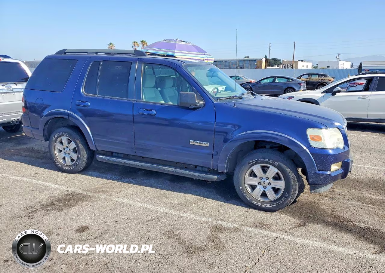 2007 Ford Explorer Xlt VIN:1FMEU73E37UB55151 - 4