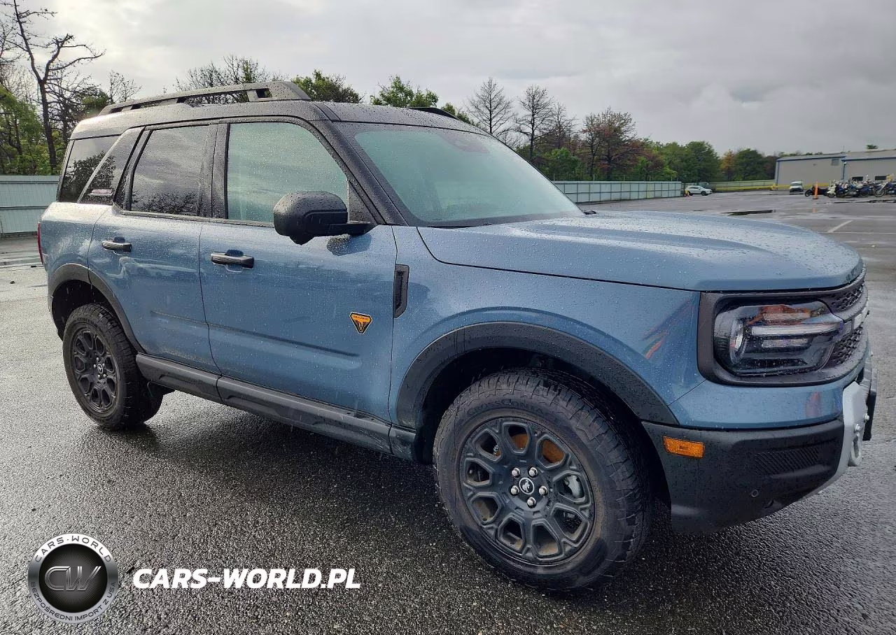 2025 Ford Bronco Sport Badlands VIN:3FMCR9DA9SRF74699 - 4