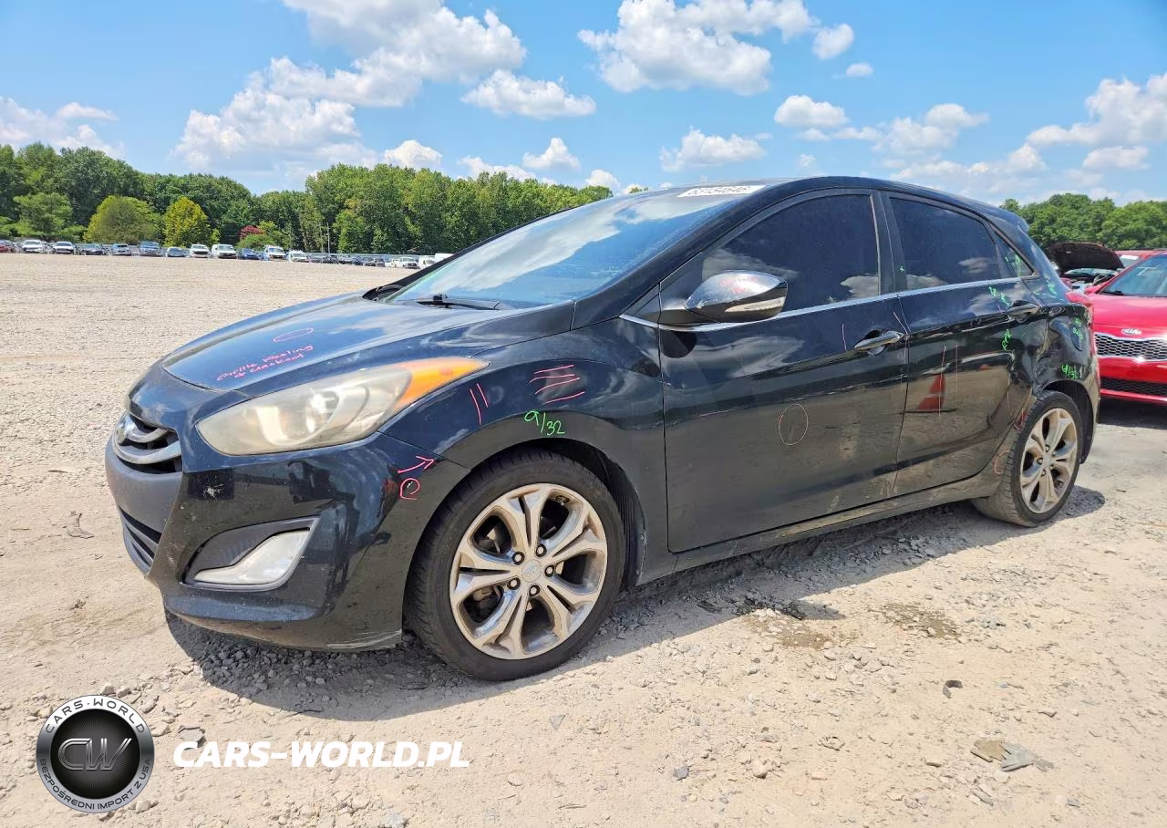 2013 Hyundai Elantra Gt Base – zdjęcie 1 z 12