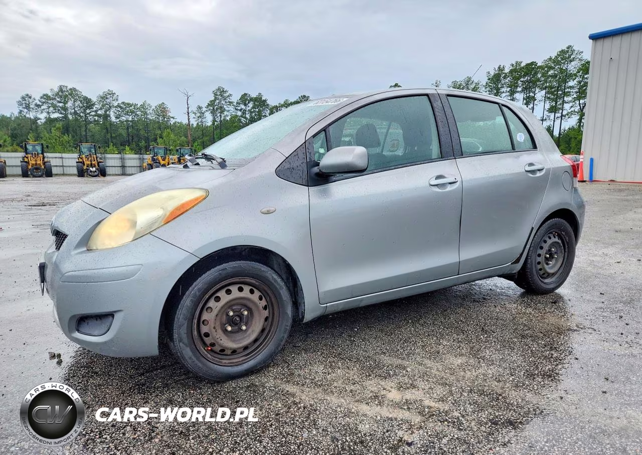 2009 Toyota Yaris Base
