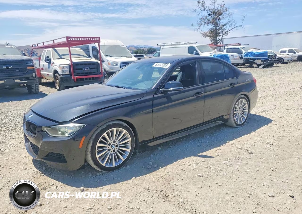 2013 BMW 328 I – zdjęcie 1 z 12
