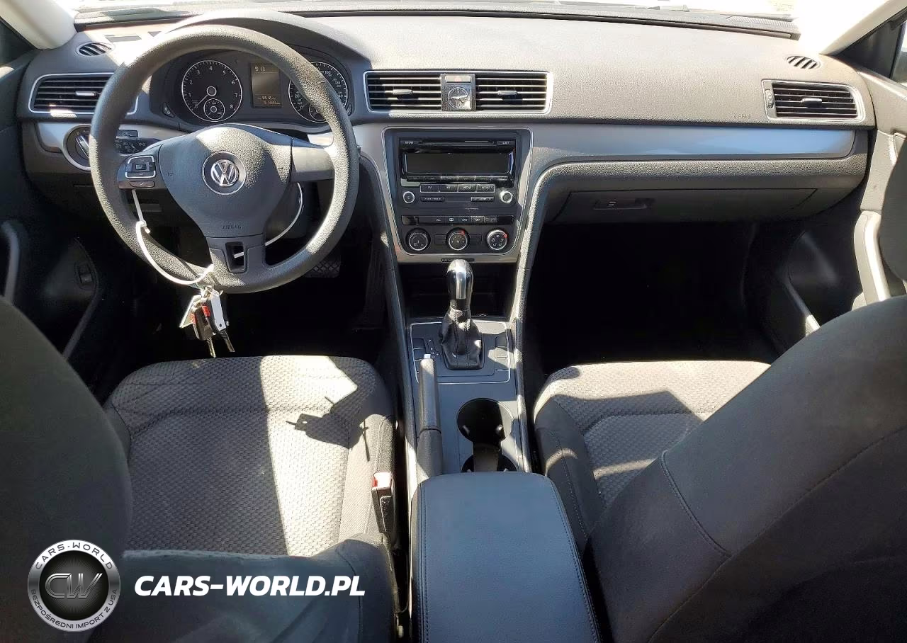2015 Volkswagen Passat VIN:1VWAT7A36FC099666 - 8