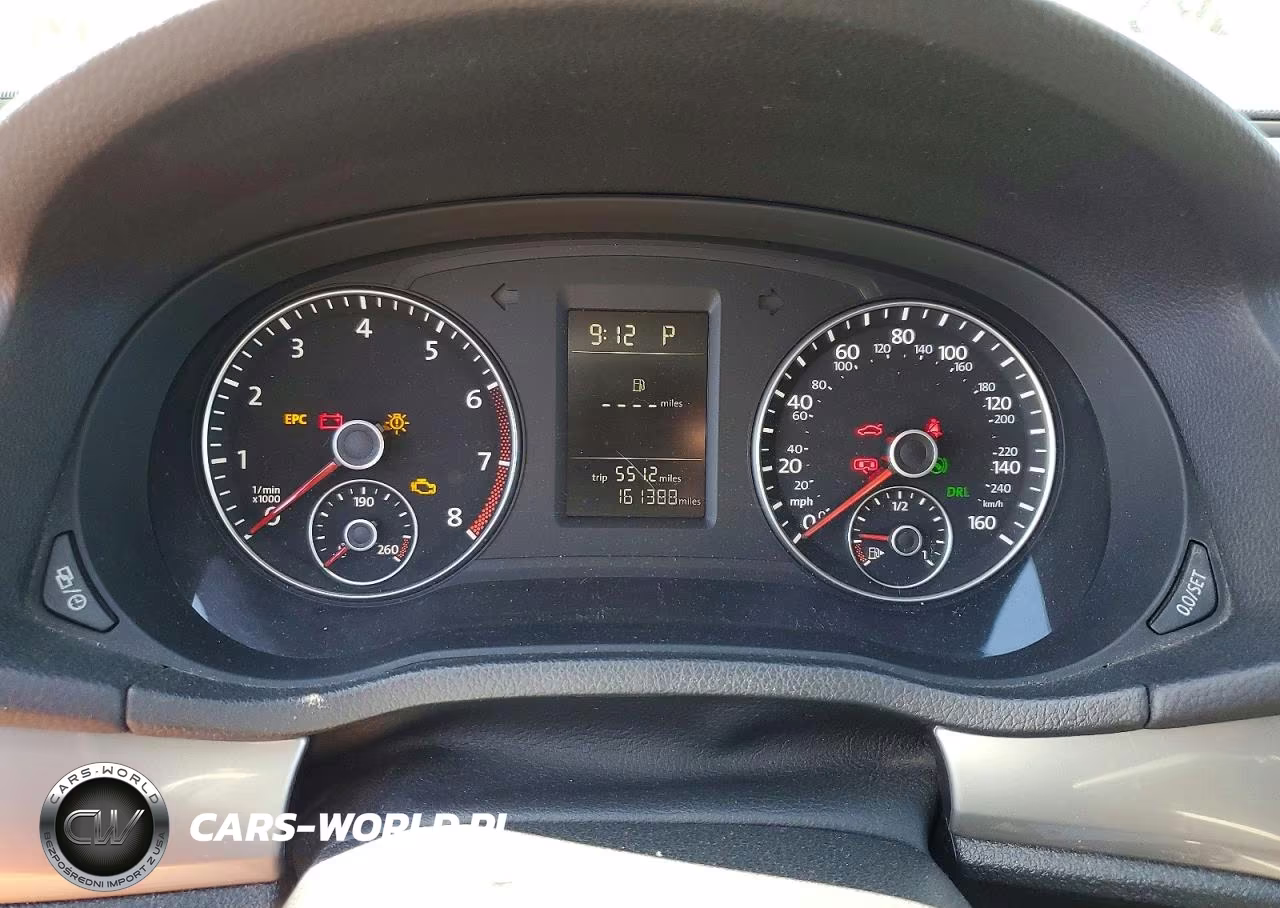 2015 Volkswagen Passat VIN:1VWAT7A36FC099666 - 9