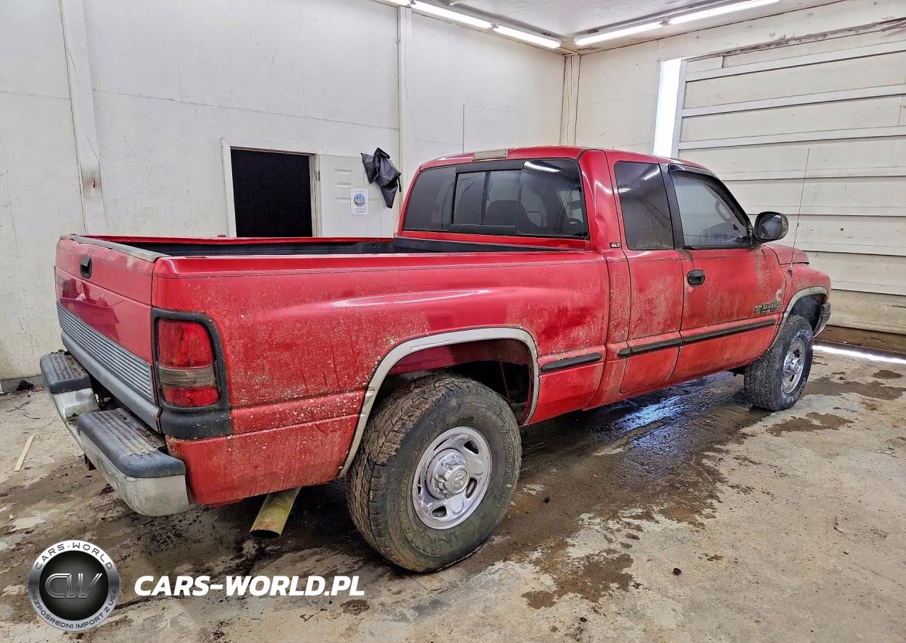 1999 Dodge Ram 2500 VIN:1B7KC2368XJ529440 - 3
