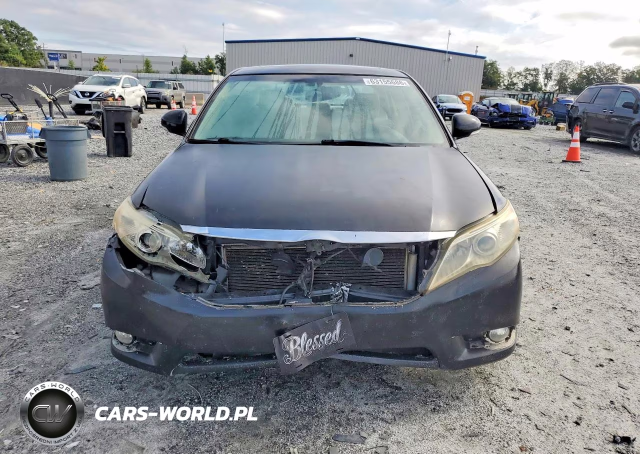 2011 Toyota Avalon Limited VIN:4T1BK3DB9BU394623 - 5