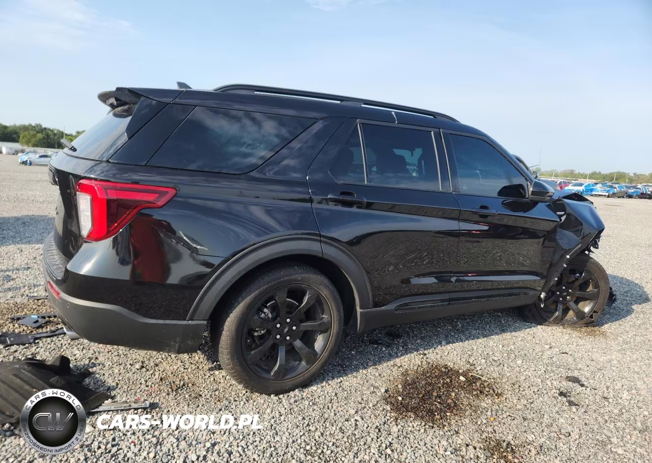 2024 Ford Explorer St-Line VIN:1FMSK7KHXRGA70992 - 3