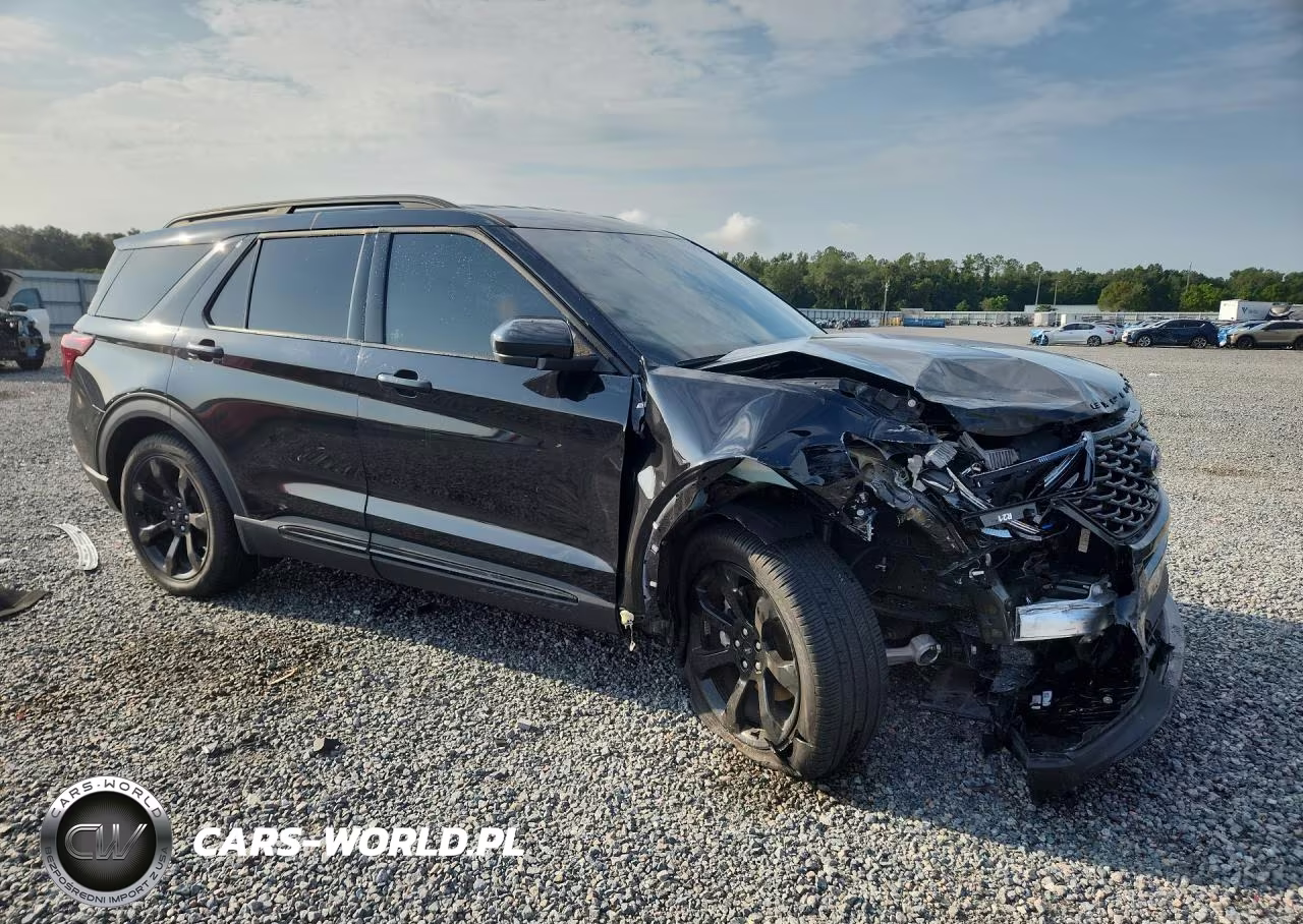 2024 Ford Explorer St-Line VIN:1FMSK7KHXRGA70992 - 4