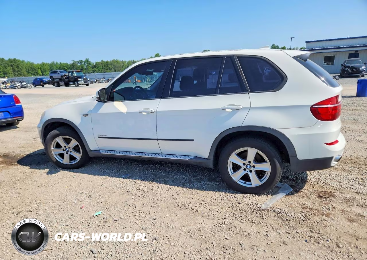 2011 BMW X5 xDrive35I VIN:5UXZV4C55BL738075 - 2