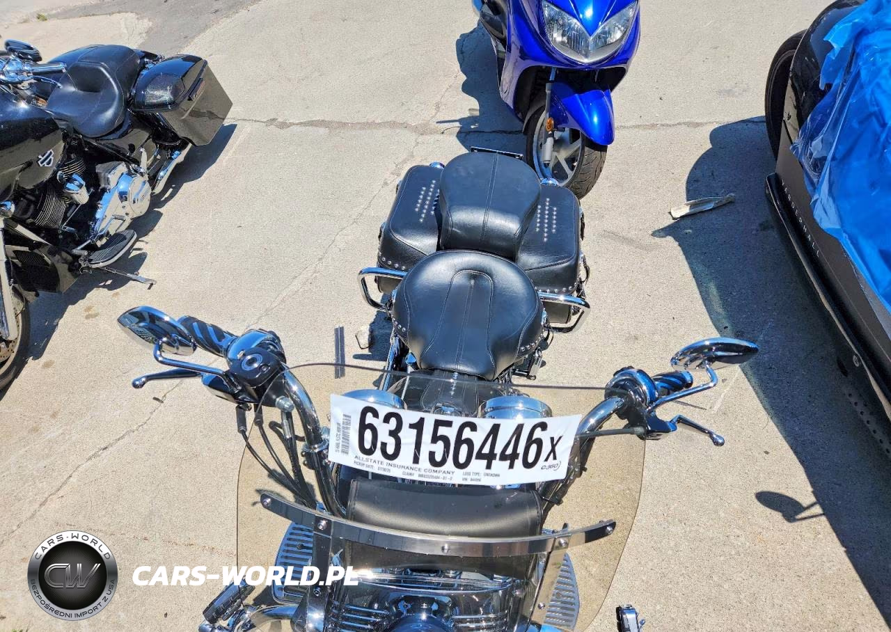 2013 Harley-Davidson Flstc Heritage Softail Classic VIN:1HD1BWV11DB044956 - 5