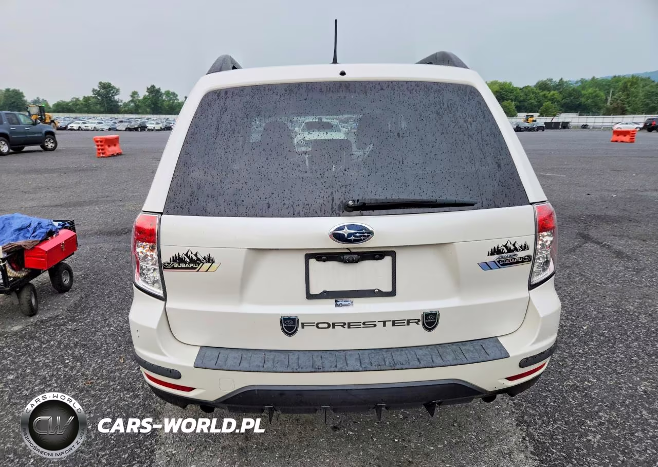 2012 Subaru Forester 2.5X Premium VIN:JF2SHADC7CH411933 - 6