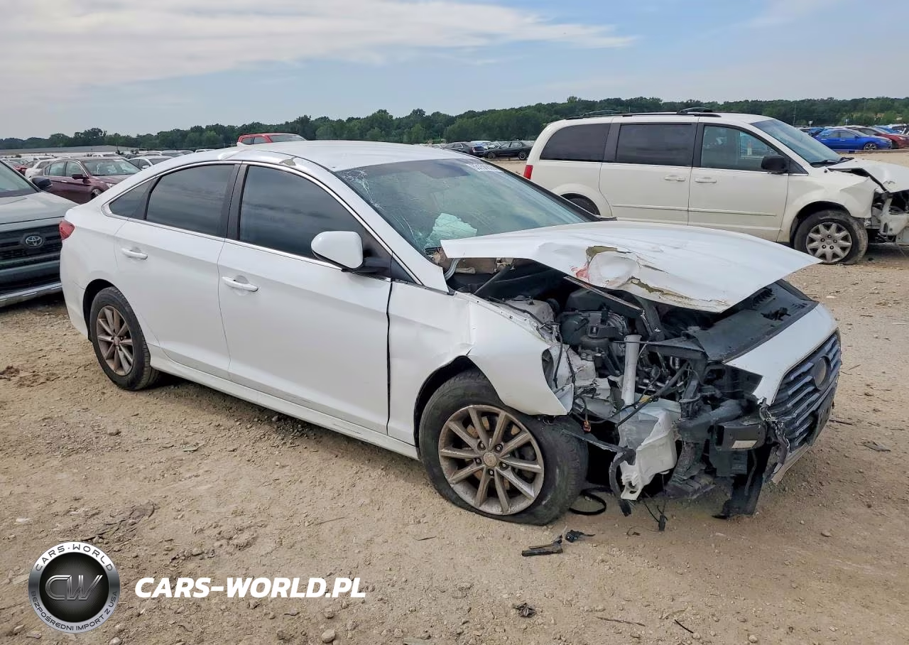 2018 Hyundai Sonata Se VIN:5NPE24AF7JH622996 - 4