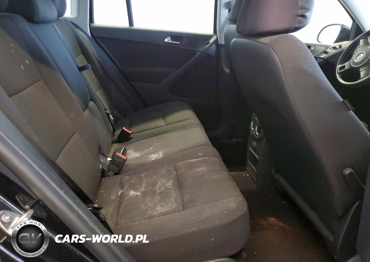 2017 Volkswagen Tiguan S VIN:WVGBV7AX0HK049614 - 11