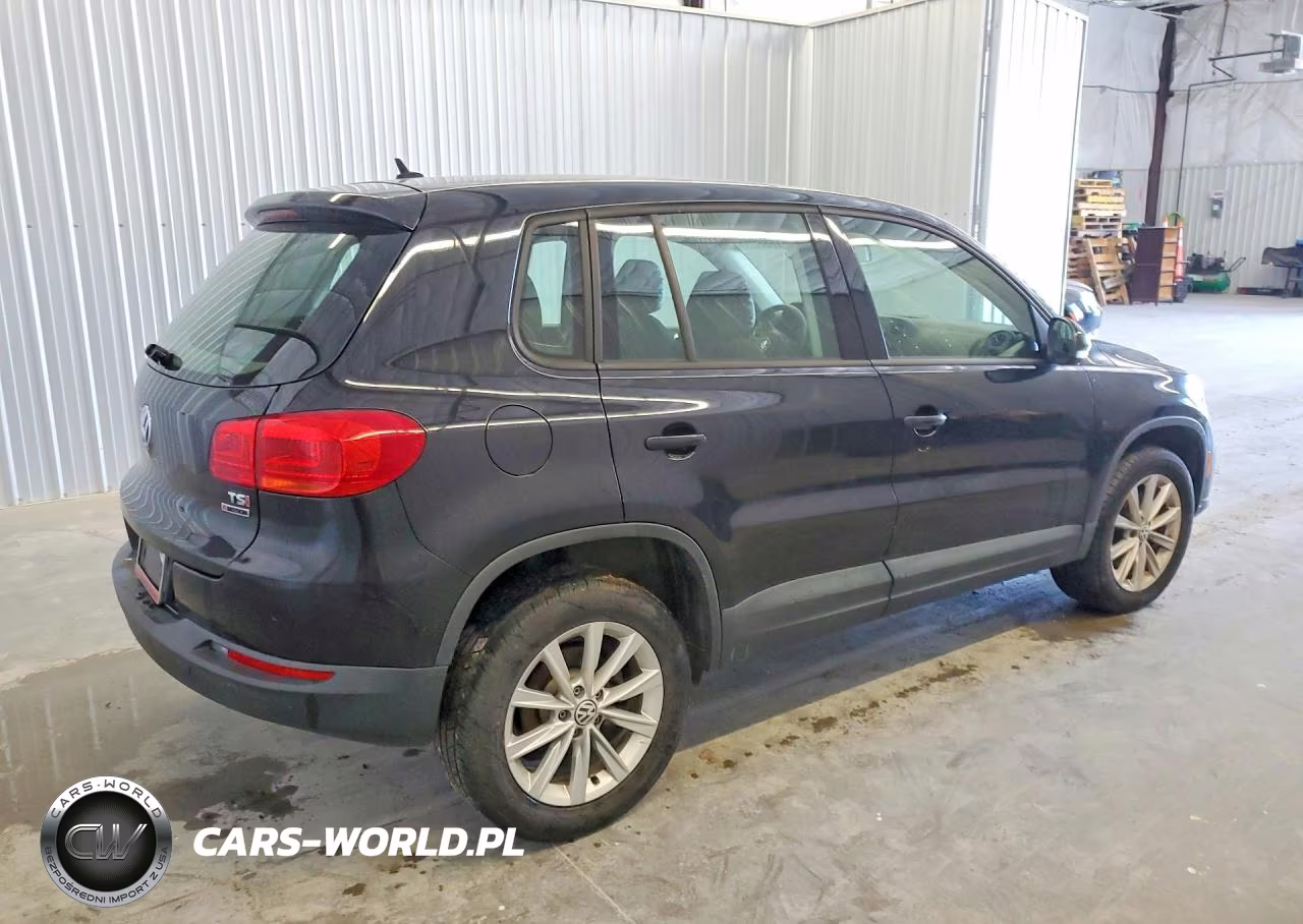 2017 Volkswagen Tiguan S VIN:WVGBV7AX0HK049614 - 3