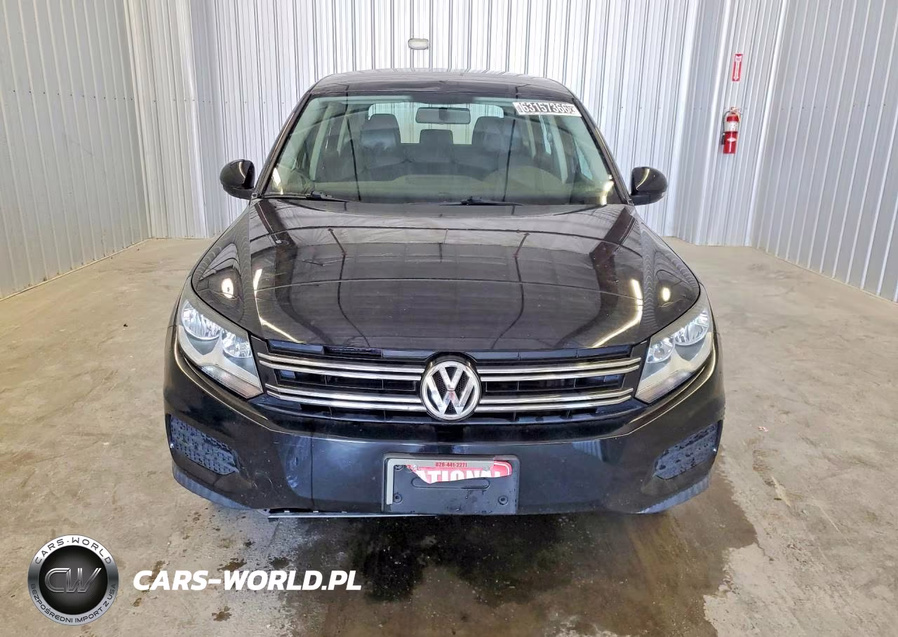 2017 Volkswagen Tiguan S VIN:WVGBV7AX0HK049614 - 5