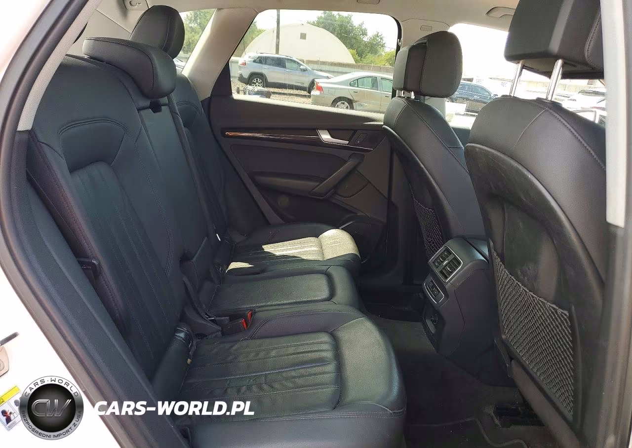 2019 Audi Q5 Premium VIN:WA1ANAFY8K2053667 - 11