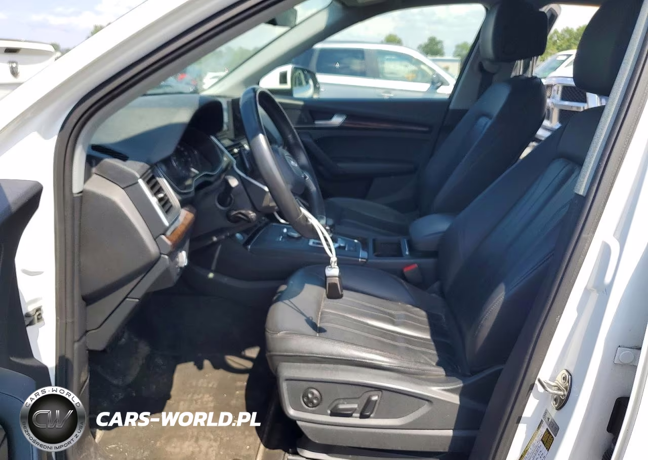 2019 Audi Q5 Premium VIN:WA1ANAFY8K2053667 - 7