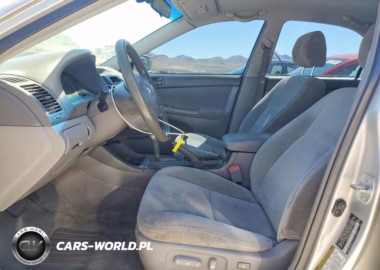 2004 Toyota Camry Le VIN:4T1BE32K04U327907 - 7