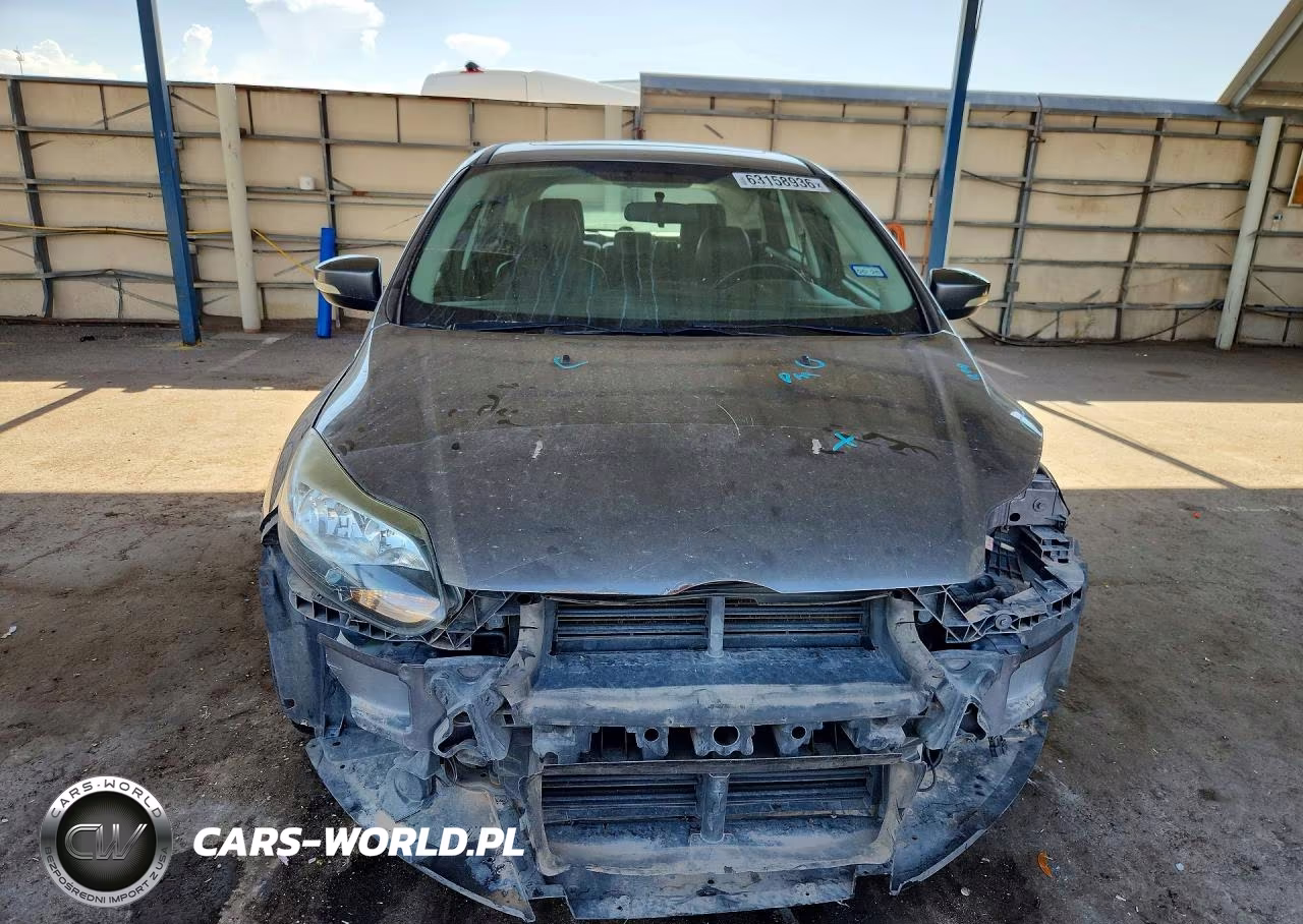 2014 Ford Focus Titanium VIN:1FADP3N20EL156043 - 5