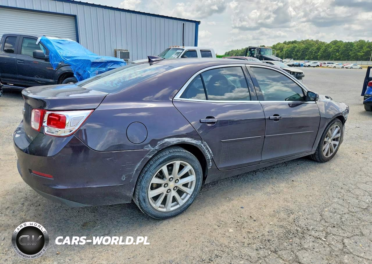 2015 Chevrolet Malibu 2Lt VIN:1G11D5SL5FF300709 - 3