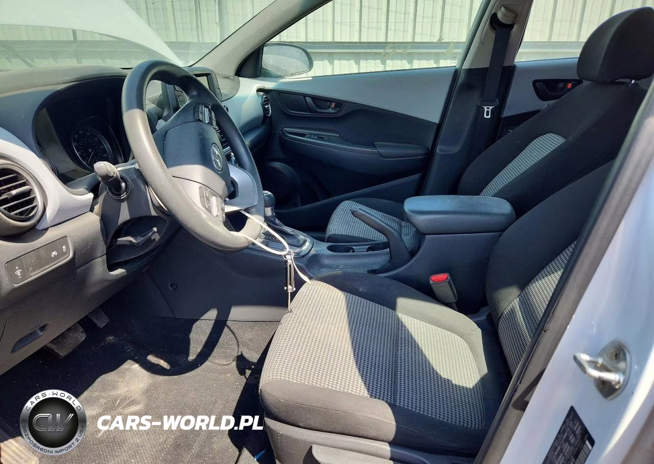 2020 Hyundai Kona Se VIN:KM8K12AA0LU583879 - 7