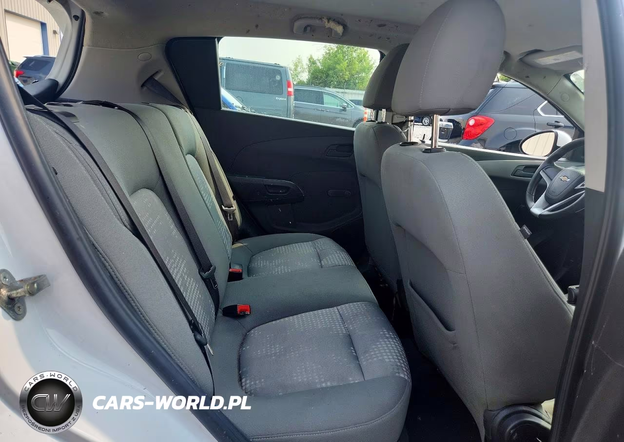 2017 Chevrolet Sonic VIN:1G1JG6SH4H4150180 - 10