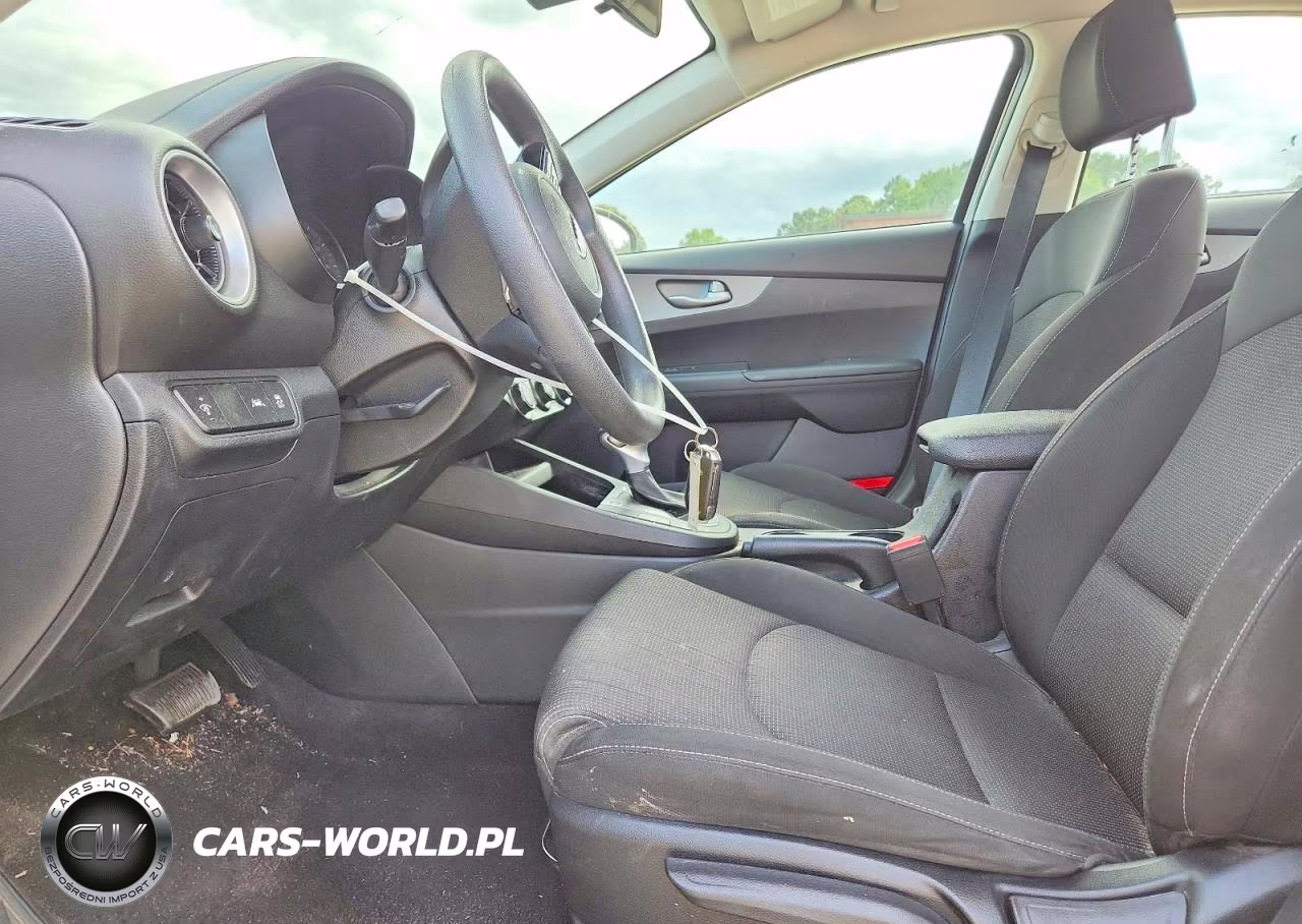2020 Kia Forte Lxs VIN:3KPF24AD6LE251758 - 7