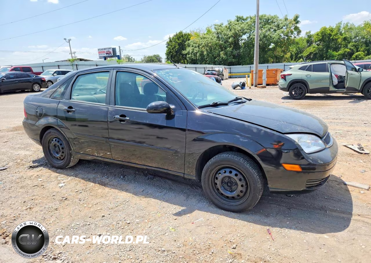2007 Ford Focus Zx4 VIN:1FAFP34NX7W257175 - 4