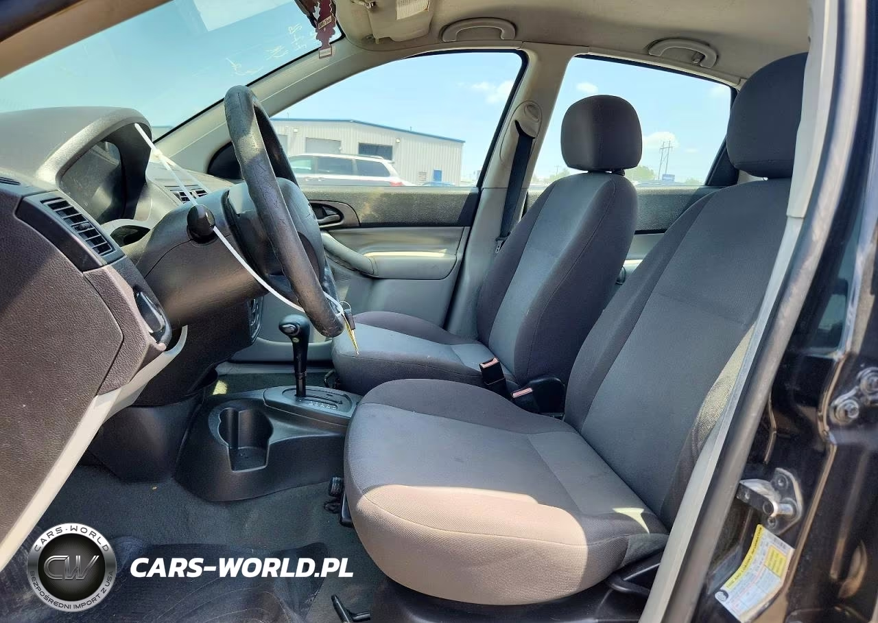 2007 Ford Focus Zx4 VIN:1FAFP34NX7W257175 - 7