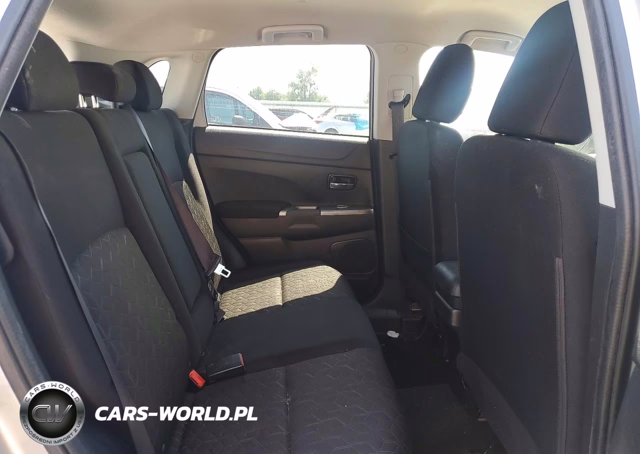 2020 Mitsubishi Outlander Sport Se VIN:JA4AP4AU9LU022997 - 11