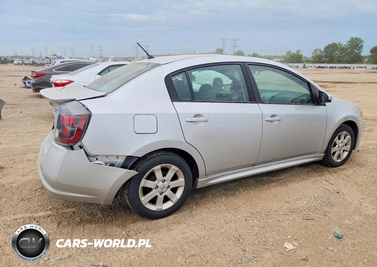 2010 Nissan Sentra 2.0 VIN:3N1AB6AP5AL630567 - 3