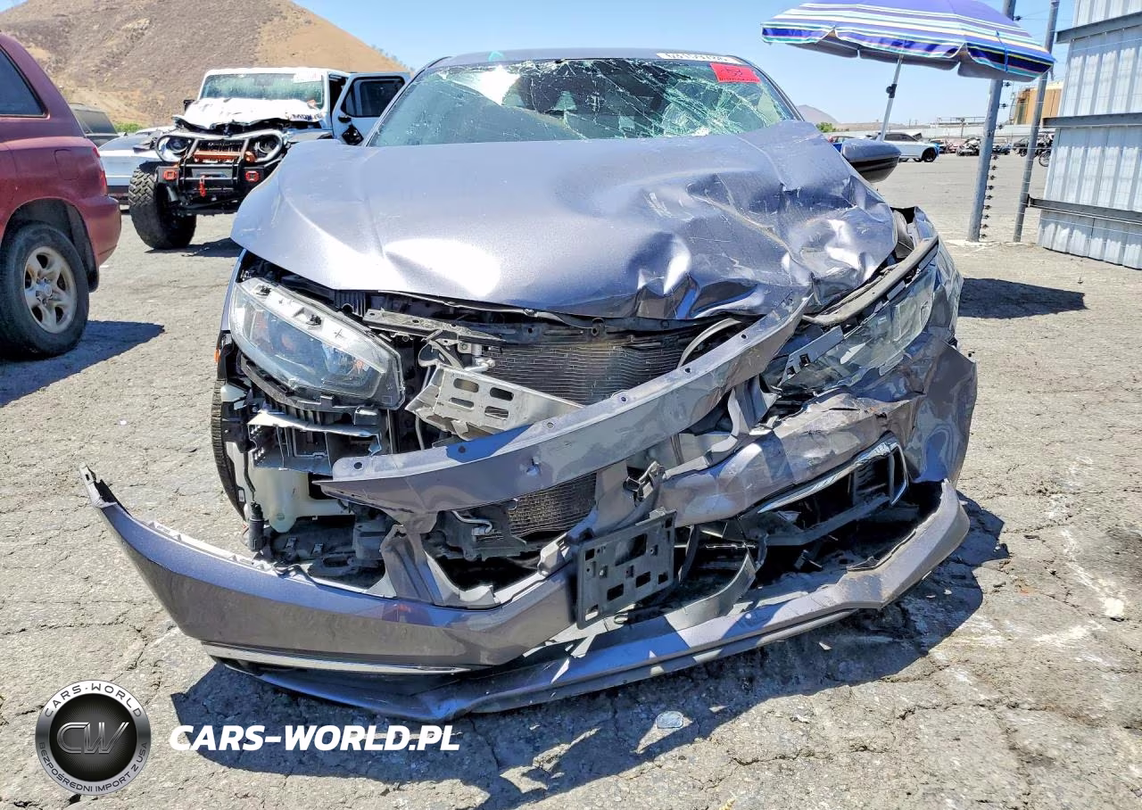 2020 Honda Civic VIN:2HGFC2F64LH576846 - 5