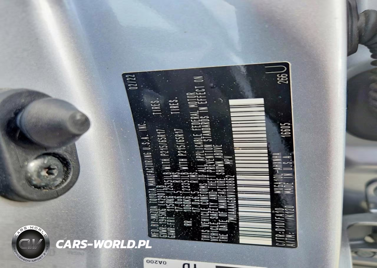 2022 Toyota Corolla Cross L VIN:7MUAAAAG8NV008862 - 12