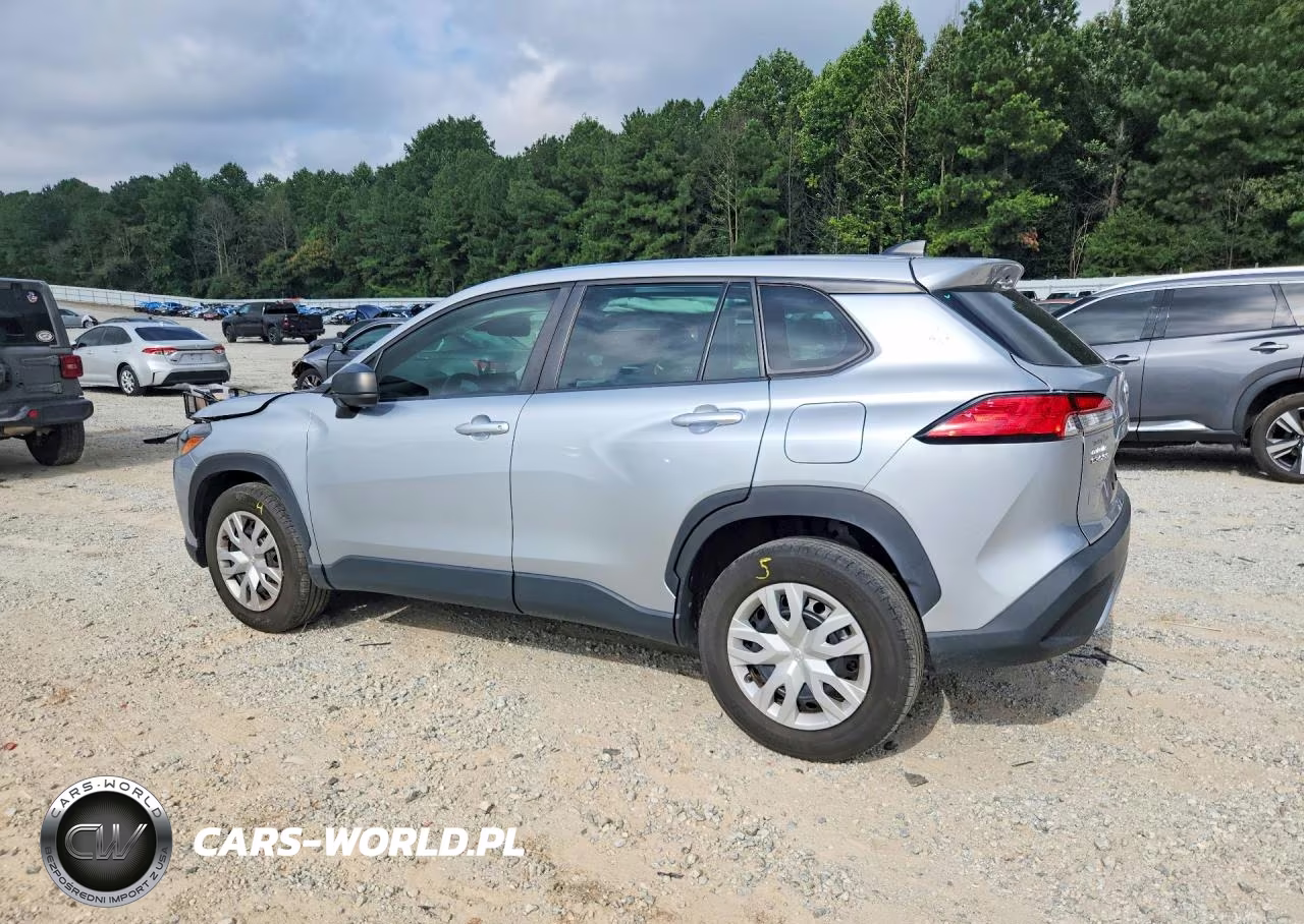 2022 Toyota Corolla Cross L VIN:7MUAAAAG8NV008862 - 2