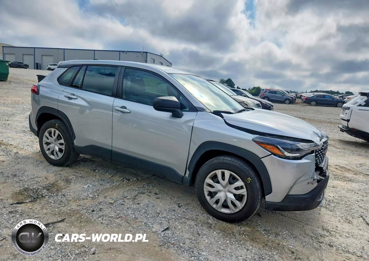 2022 Toyota Corolla Cross L VIN:7MUAAAAG8NV008862 - 4